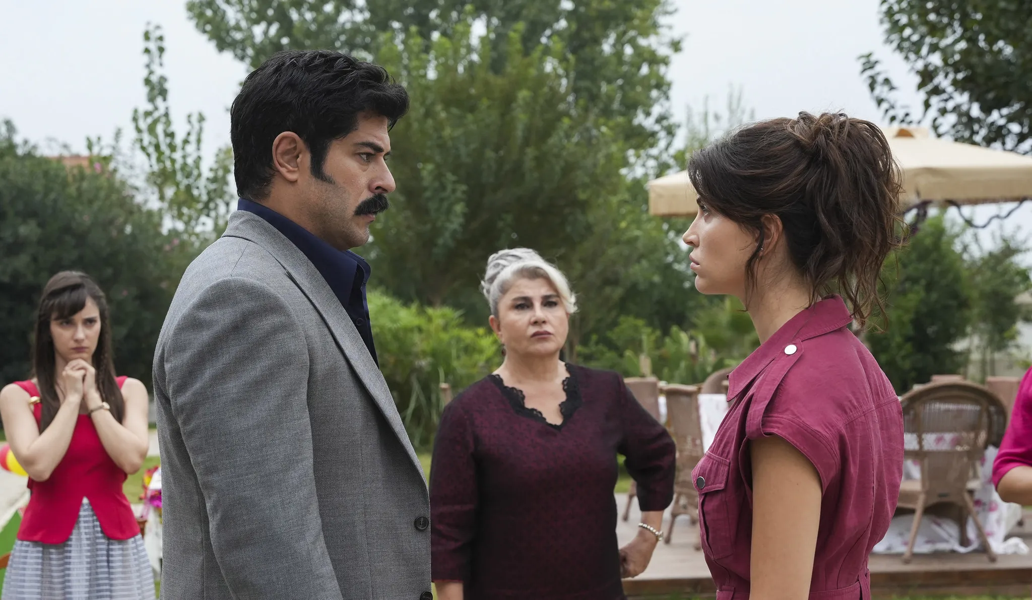 Güneşin Doğduğu Yer dizisinin ATV tanıtım görseli